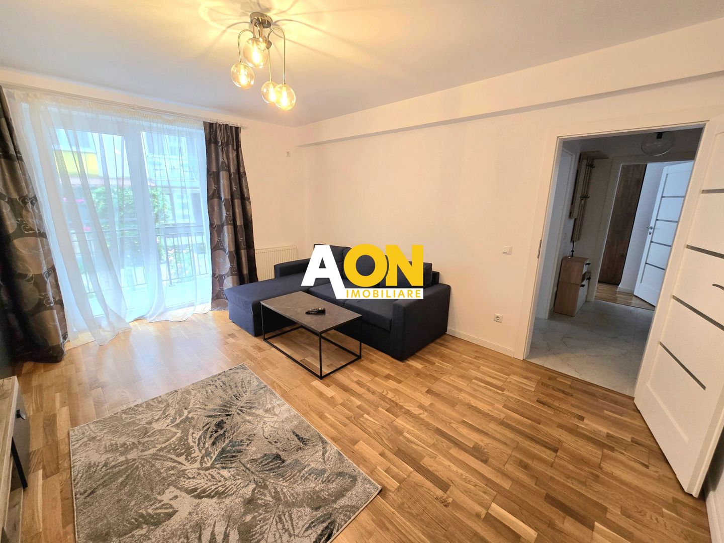 Apartament cu 2 Camere, Decomandat, Complet Mobilat, Zona Cetate