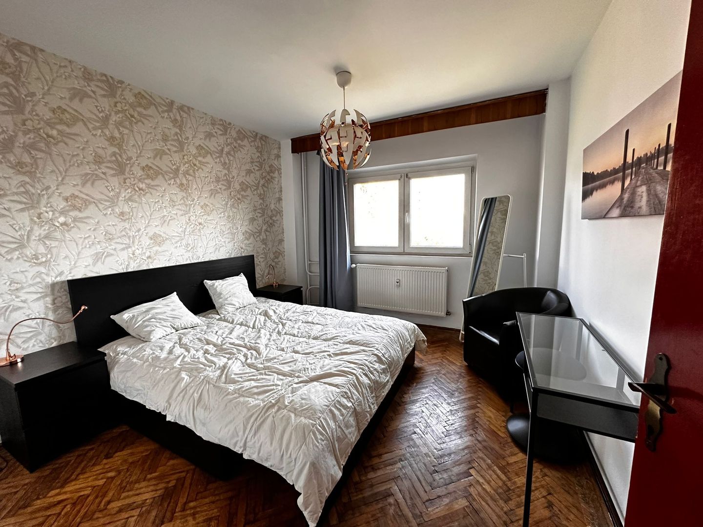 Banu Manta Titulescu apartament 2 camere mobilat de inchiriat