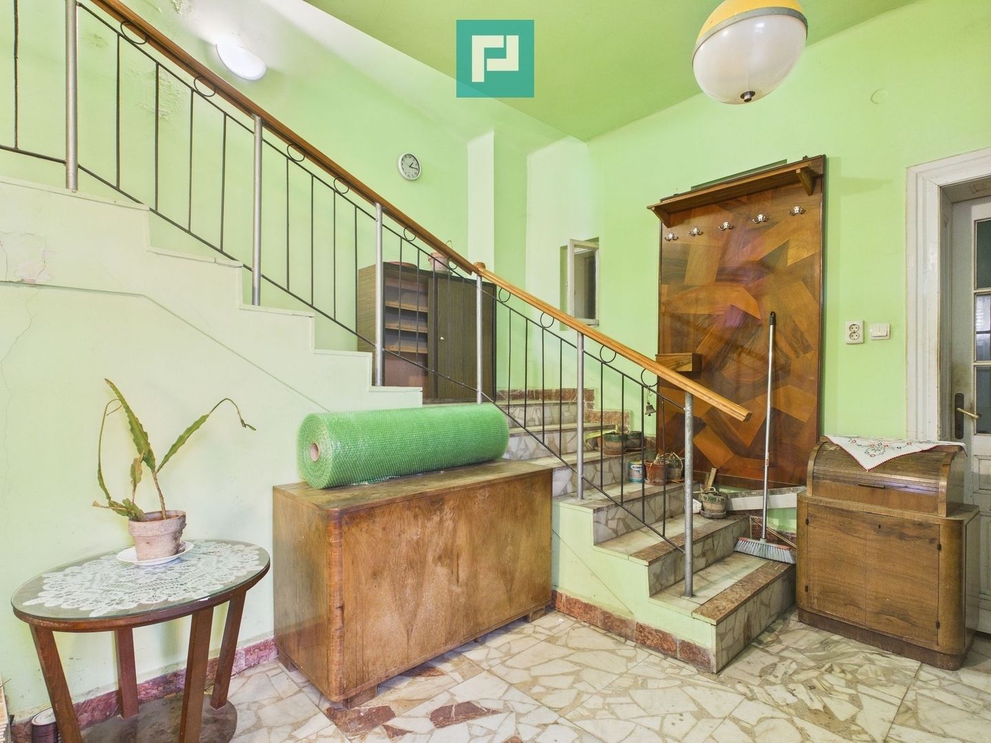 Casă – 5 camere | Cantemir -Zona centrala