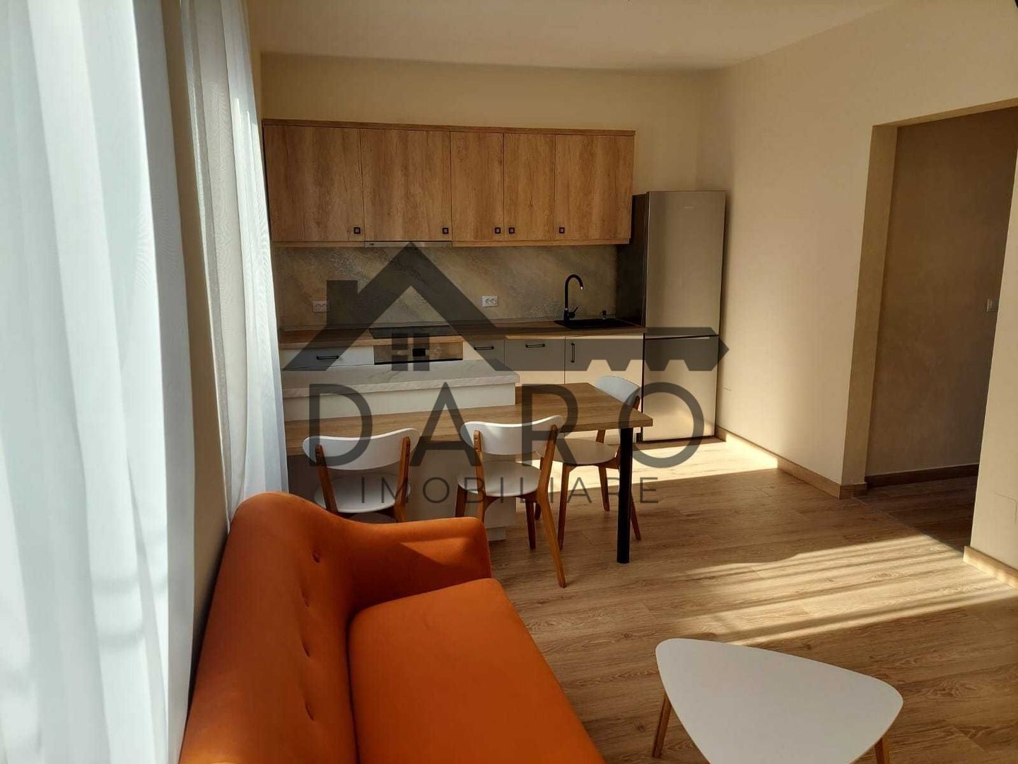 Inchiriez studio in centru, bloc nou, modern amenajat