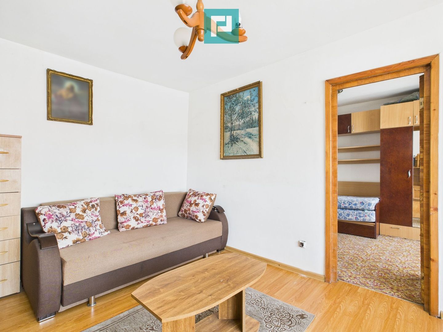 Apartament 2 camere luminos- Aleea Poiana Ruscai