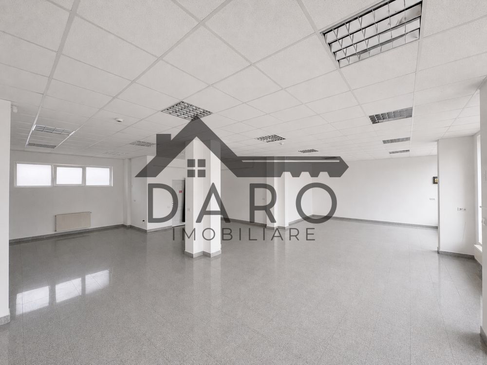 Spatiu comercial 120 mp