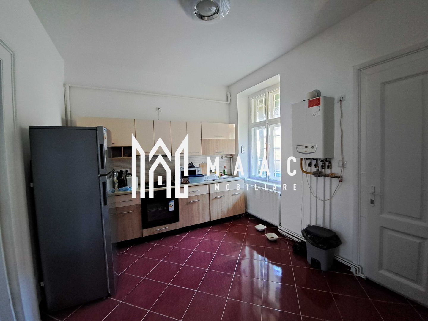 Apartament 2 camere | Ultracentral | 76 MPU | Loc de parcare