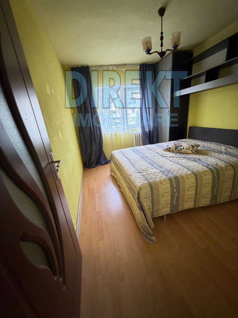 Apartament etaj 2 , zona Stefan cel Mare