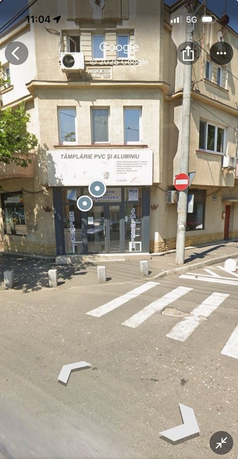 BRASADAS închiriază Sp Com STRADAL 44mp Calea Serban Voda.