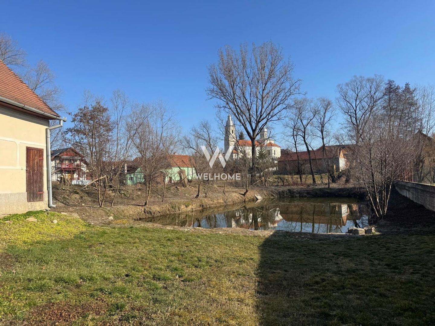 Casa cu lac in curte, Sacel, Sibiu