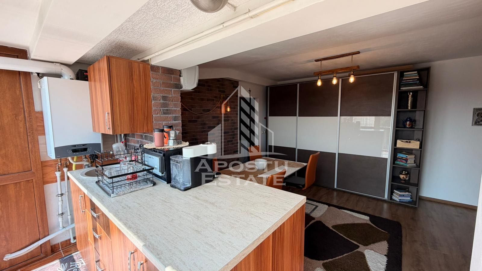Apartament cu 3 camere de vanzare in zona Soarelui, Timisoara