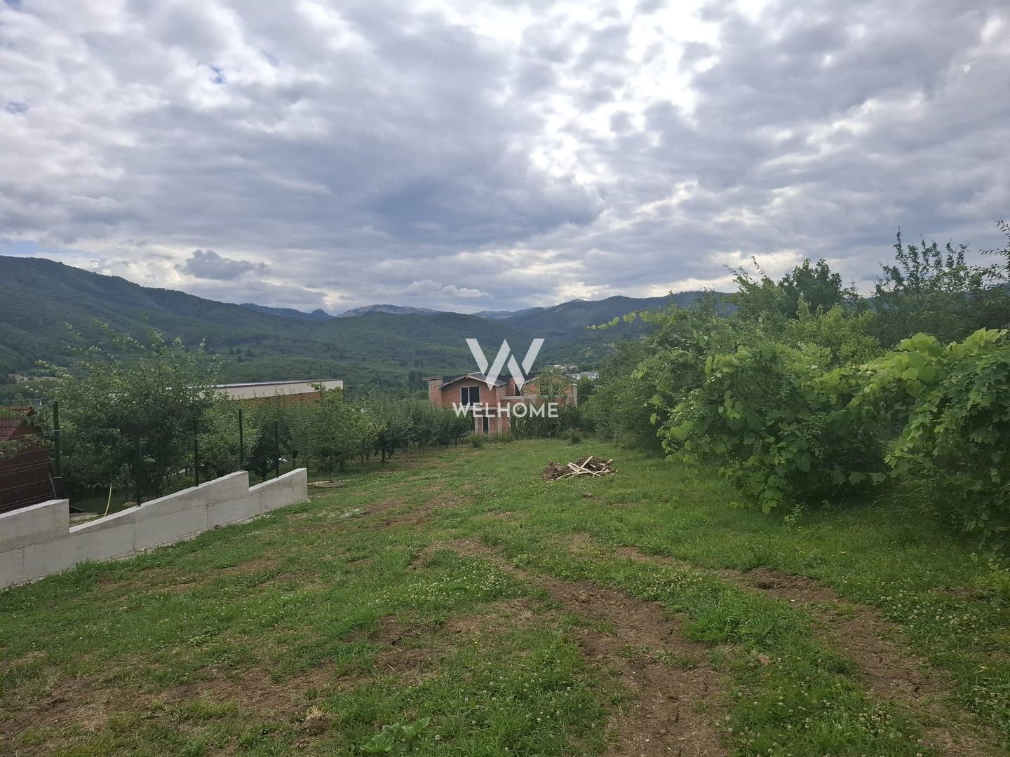 Teren intravilan de vânzare în Cisnădioara – 940 mp