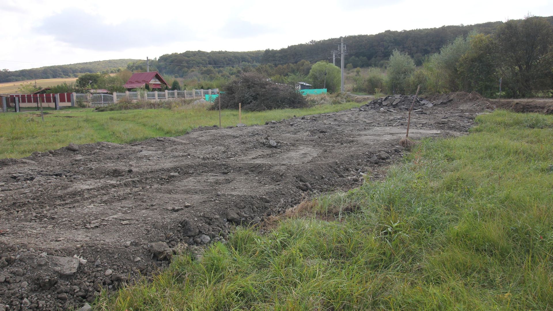 Teren 780mp, cu autorizatie Duplex ,drum asfaltat