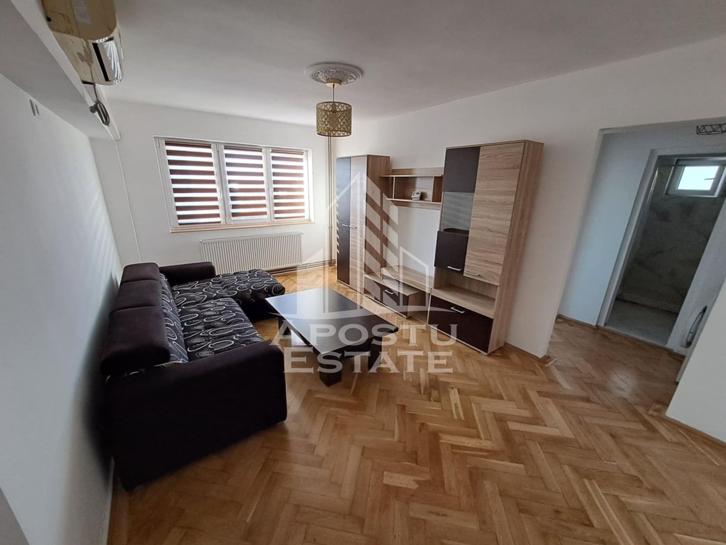Apartament doua camere,Zona Banu Maracine
