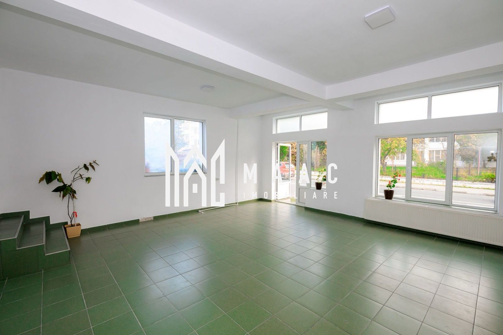 SPATIU COMERCIAL DE INCHIRIAT| ZONA MALL-ul NOU| CENTRALA TERMICA