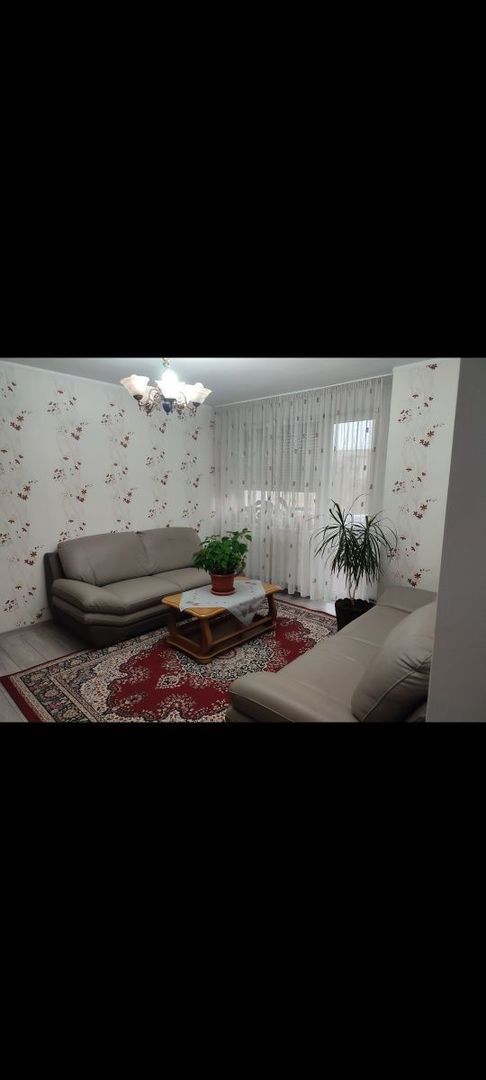 BRASADAS vinde ap 4 cam etaj 4/4 Careiului LIDL.