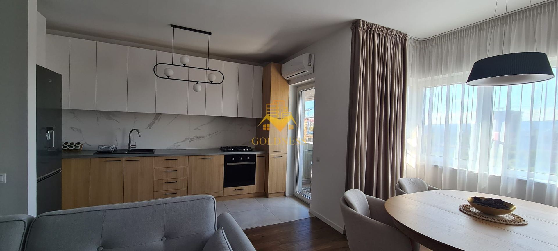 2 camere open space, Parcare, Modern, Era Hexagon, Dambul Rotund, Gara