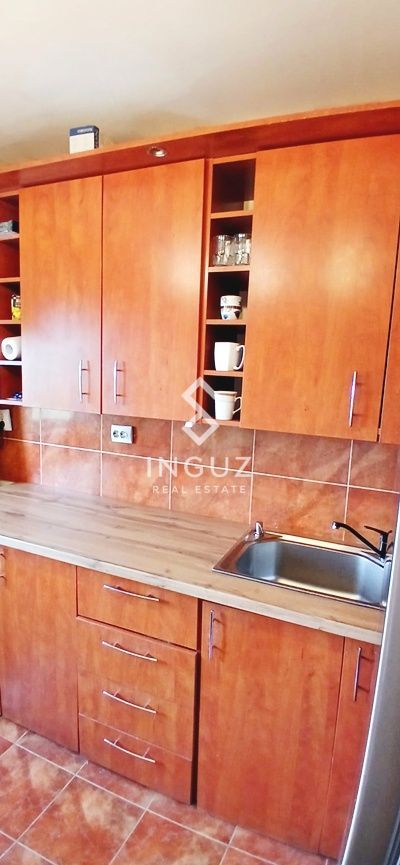 Apartament 3 camere de închiriat – Piața Victoriei
