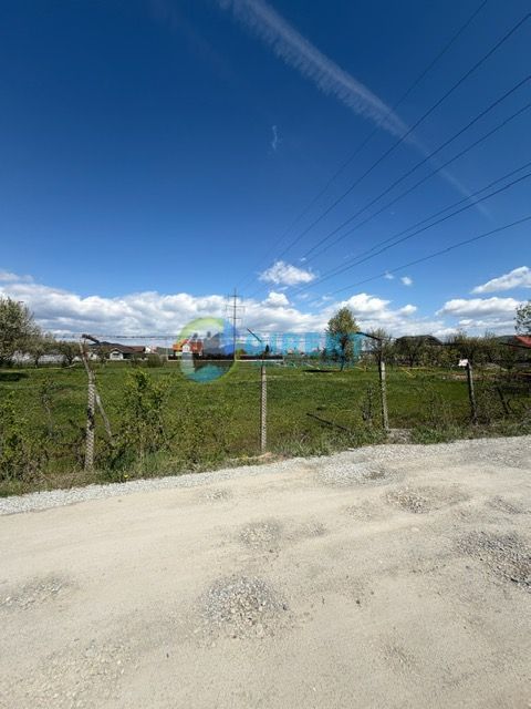 Teren intravilan , zona Unirea