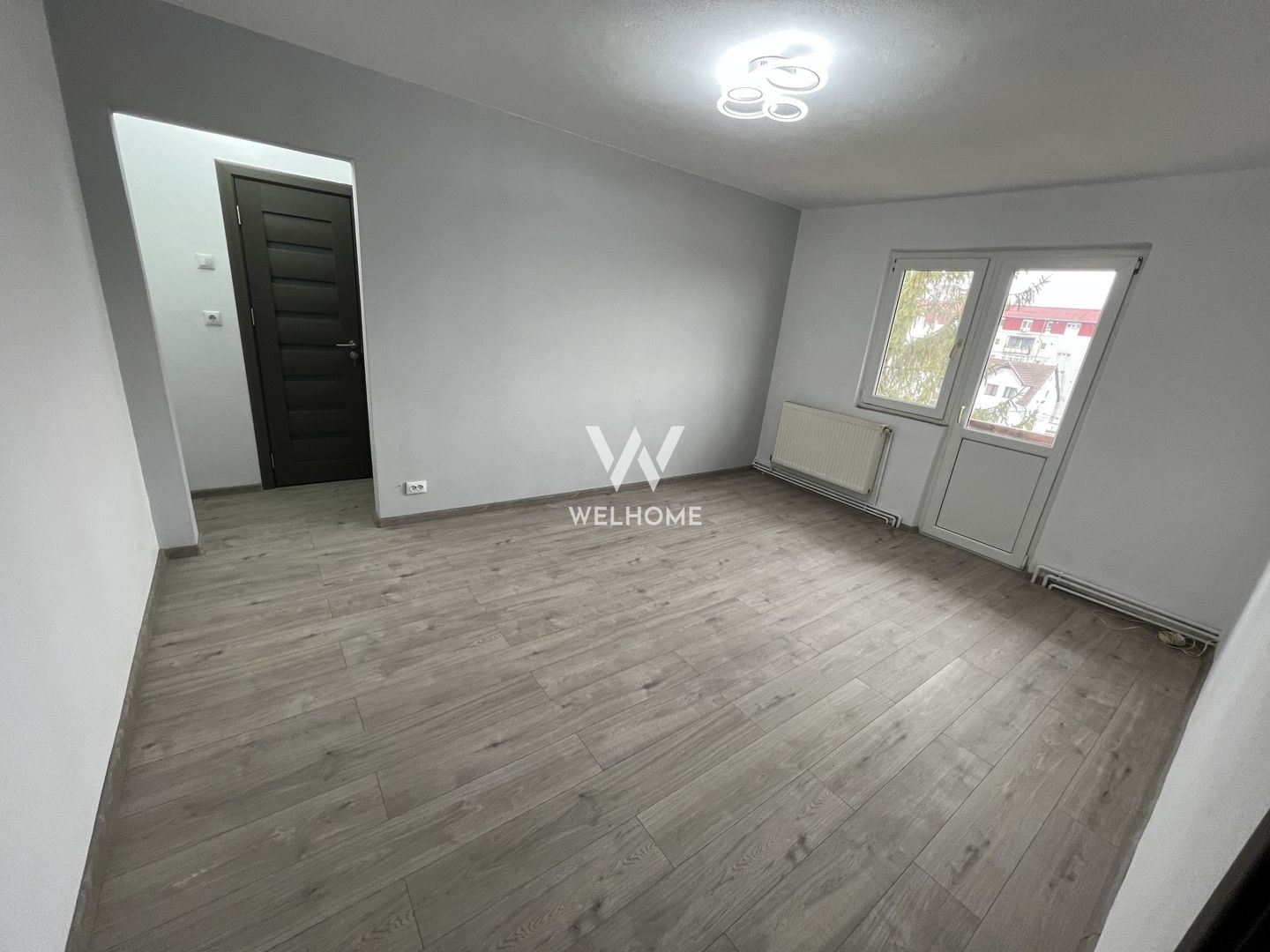 Apartament 2 camere, renovat + pivniță – Mihai Viteazul,