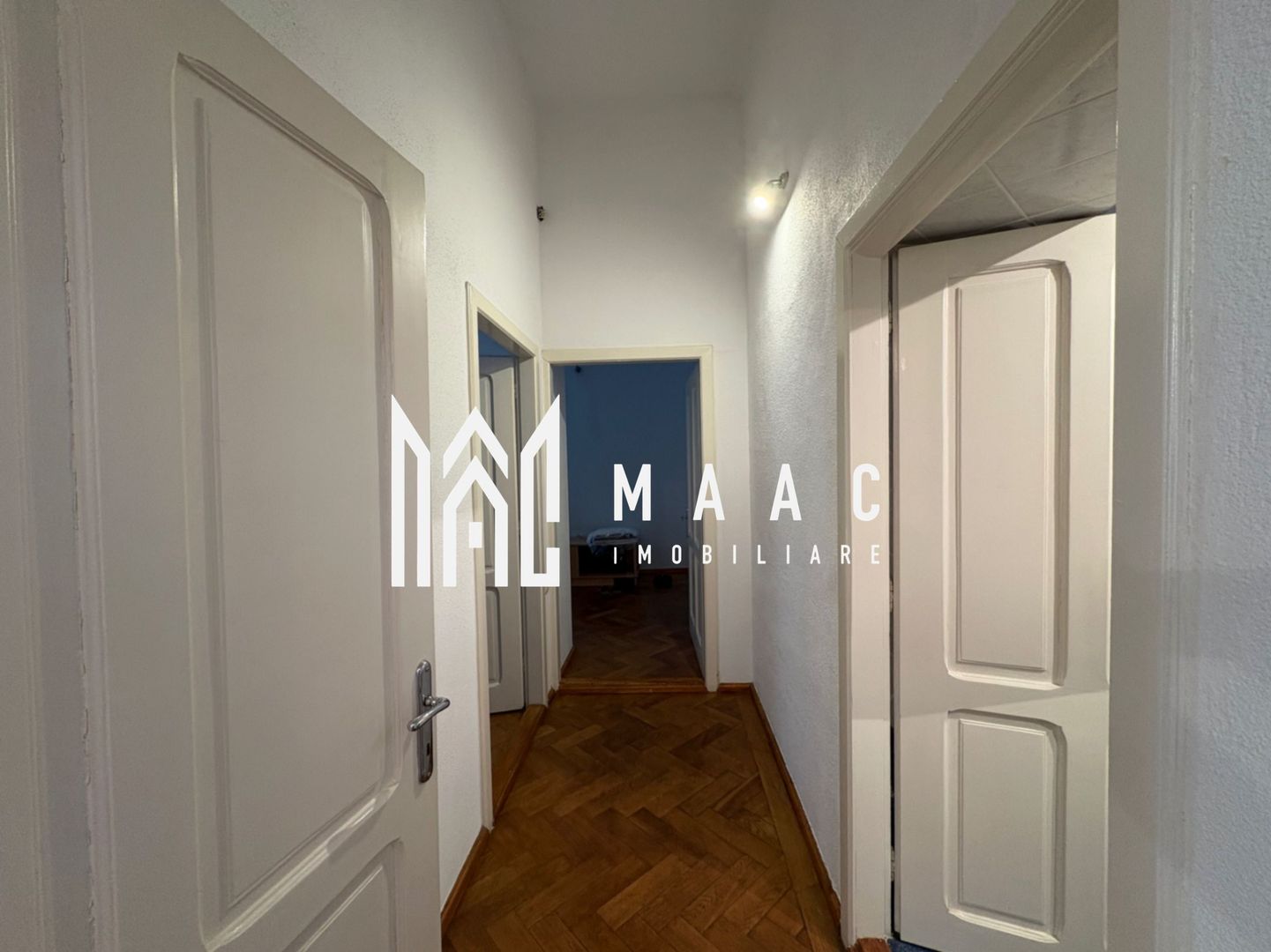 Apartament de vânzare Sibiu 3 camere decomandat | Central | 76 mp, 2 parcări