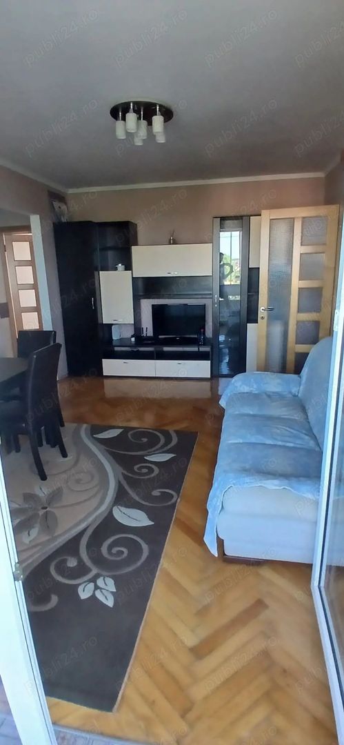 BRASADAS vinde ap 2 cam etaj 4/4.