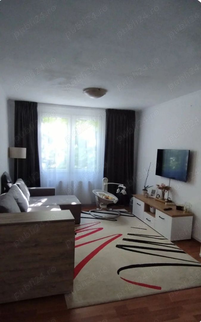 BRASADAS vinde ap 3 cam etaj 1/4 Carpati 1.
