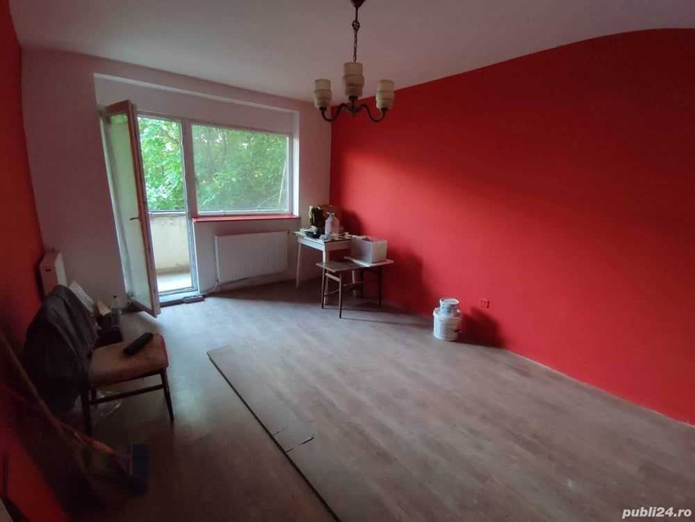 Ag BRASADAS vinde apt 3 cam etaj 3/4 CARAMIDA Solidarității.