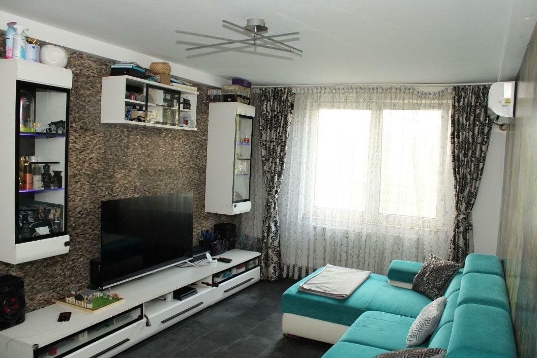 Apartament 3 camere