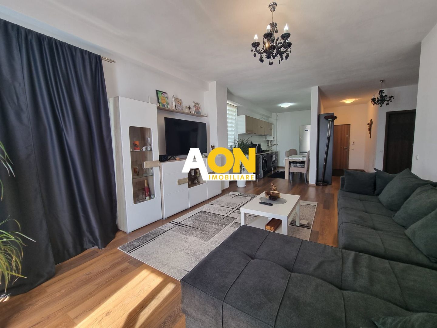 Apartament 2 camere, mobilat, utilat, bloc nou, Centru
