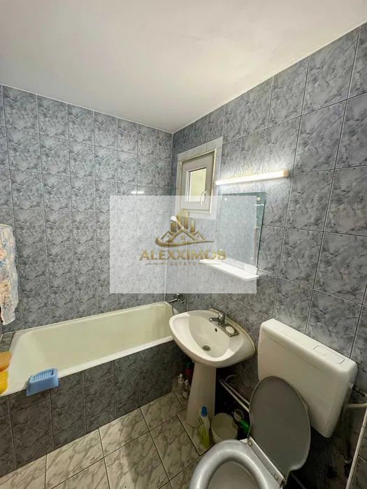 Apartament 3 Camere de Vanzare - 70 mp - Bd. Alexandru Obregia