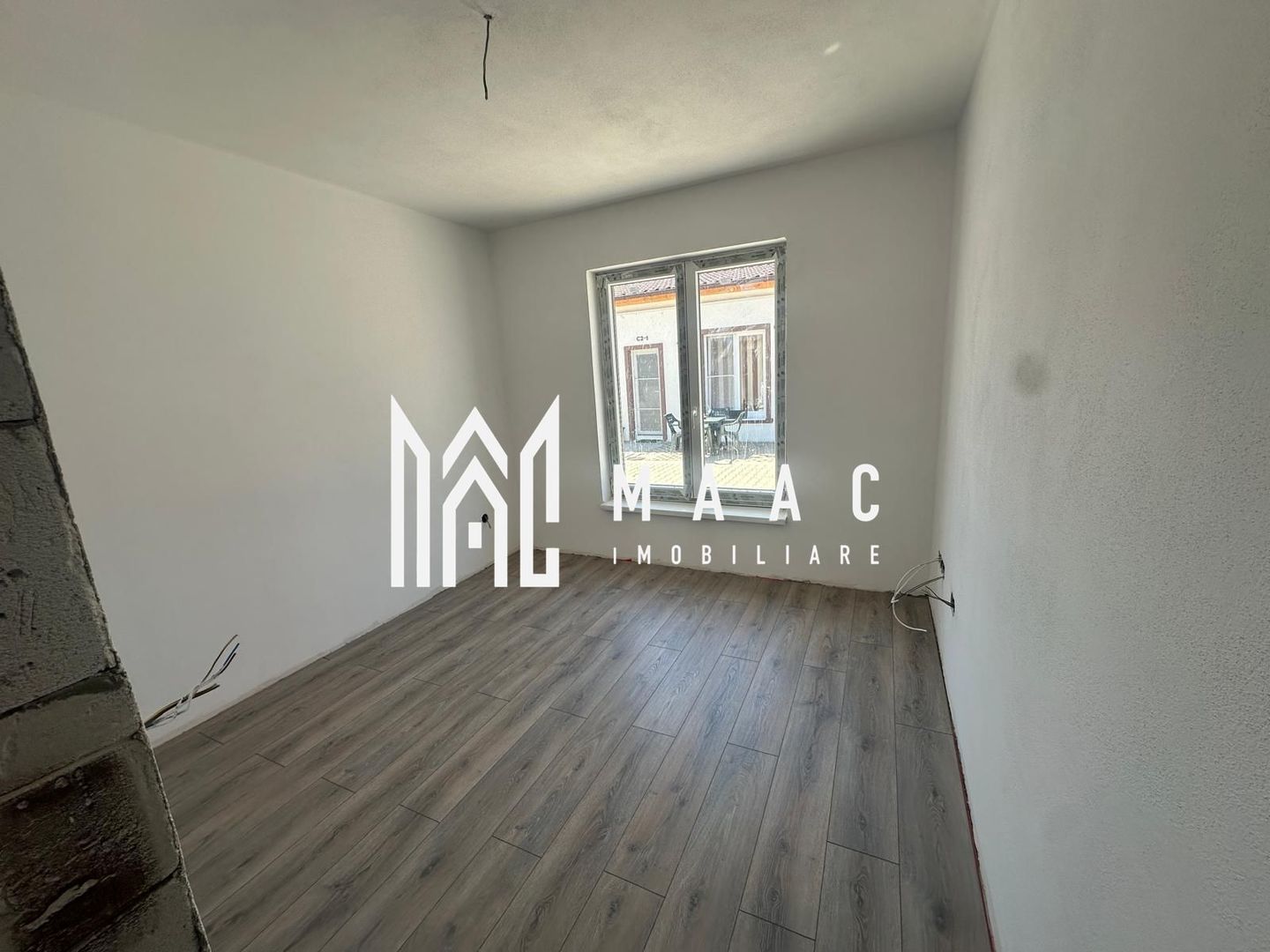 Apartament 3 camere de vânzare Sibiu | Turnișor | curte privată