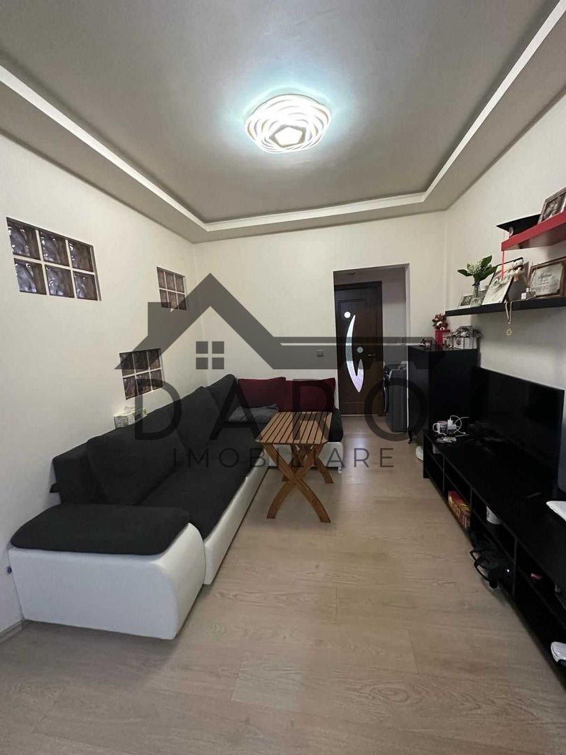 Apartament cu 3 camere