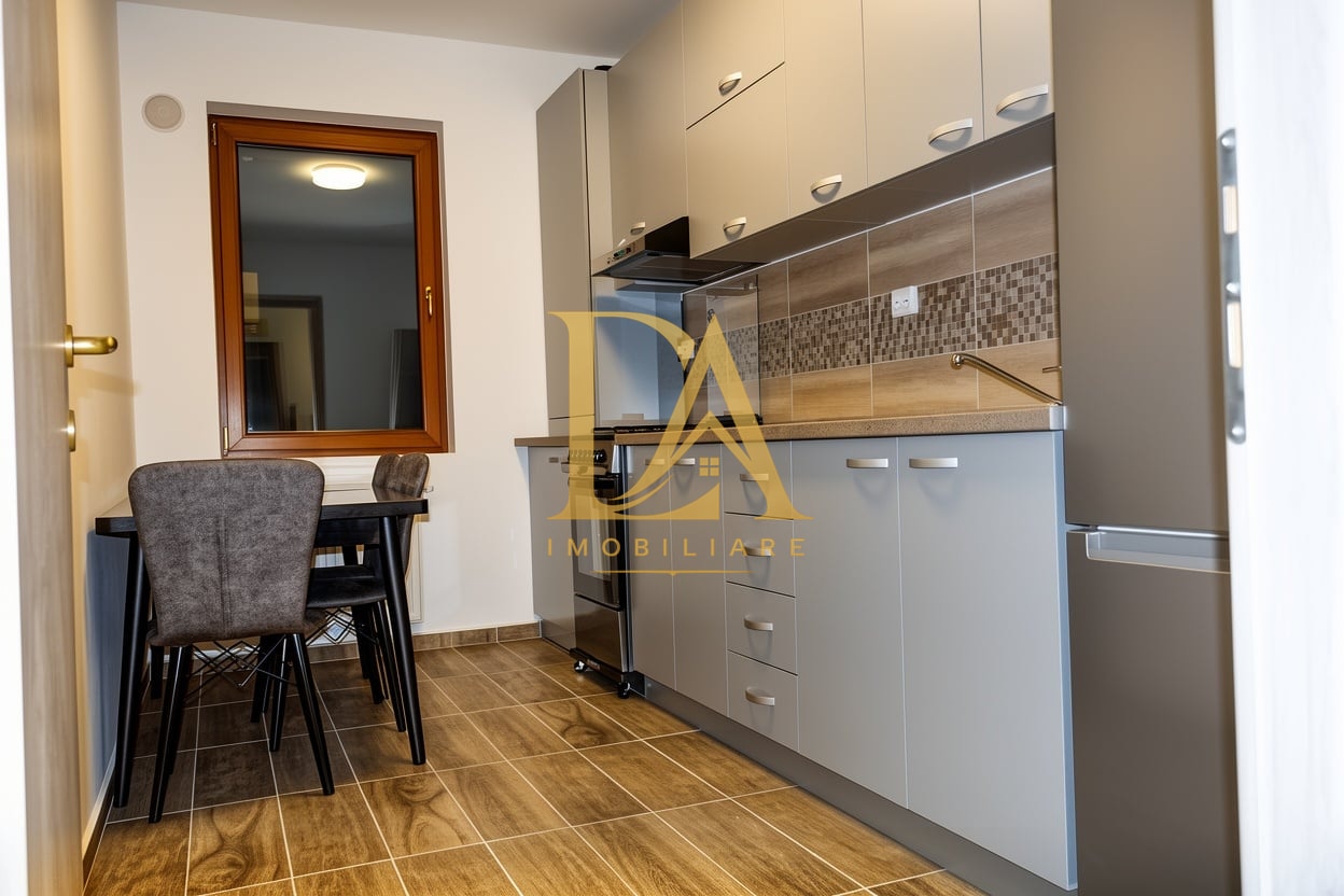 Apartament 2 camere  Apărătorii Patriei 63mp