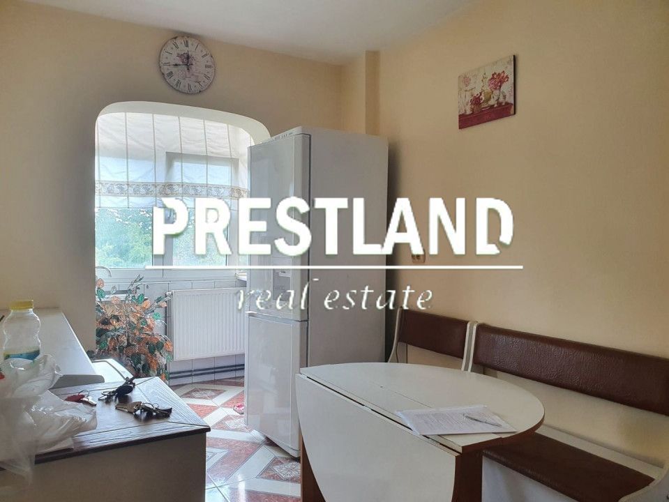 Închiriez apartament 2 camere, decomandat!!