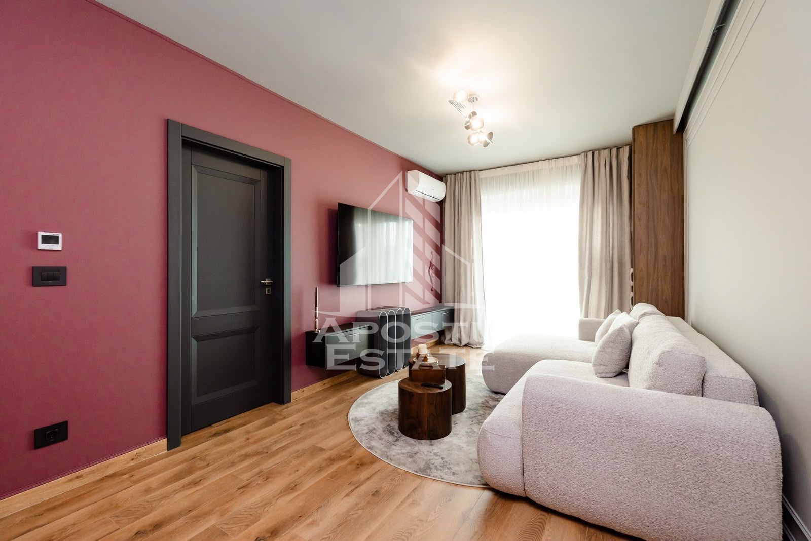 Apartament doua camere lux,zona Adora Park