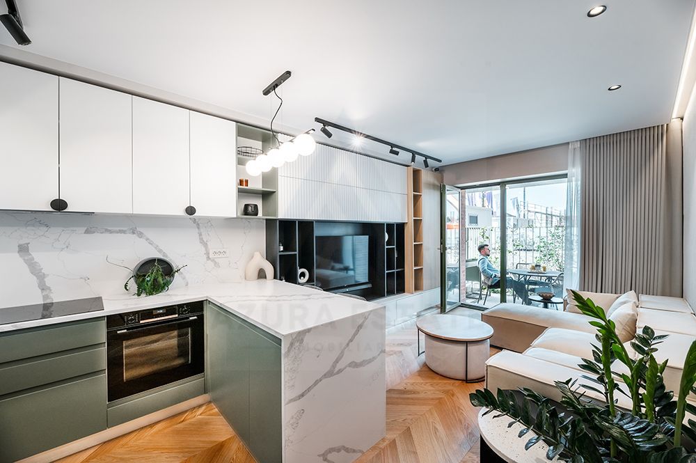 Aapartament 3 camere 79 mp utili terasa 19 mp zona Țiglari