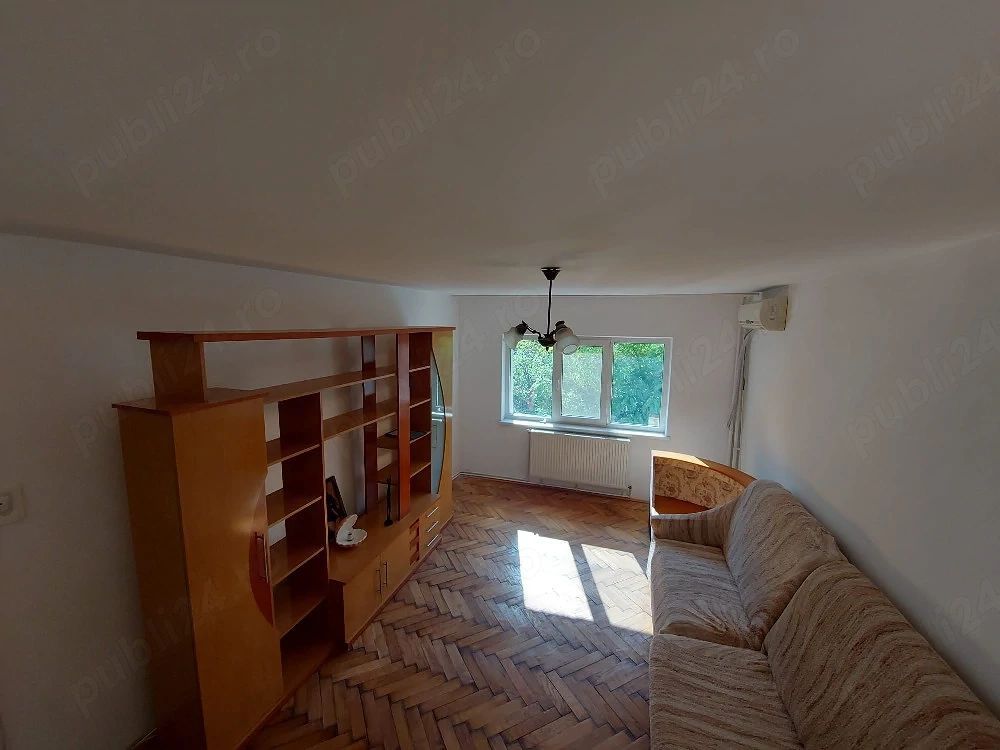 De inchiriat apartament strada Nae Leonard, etaj 1, 1800 lei