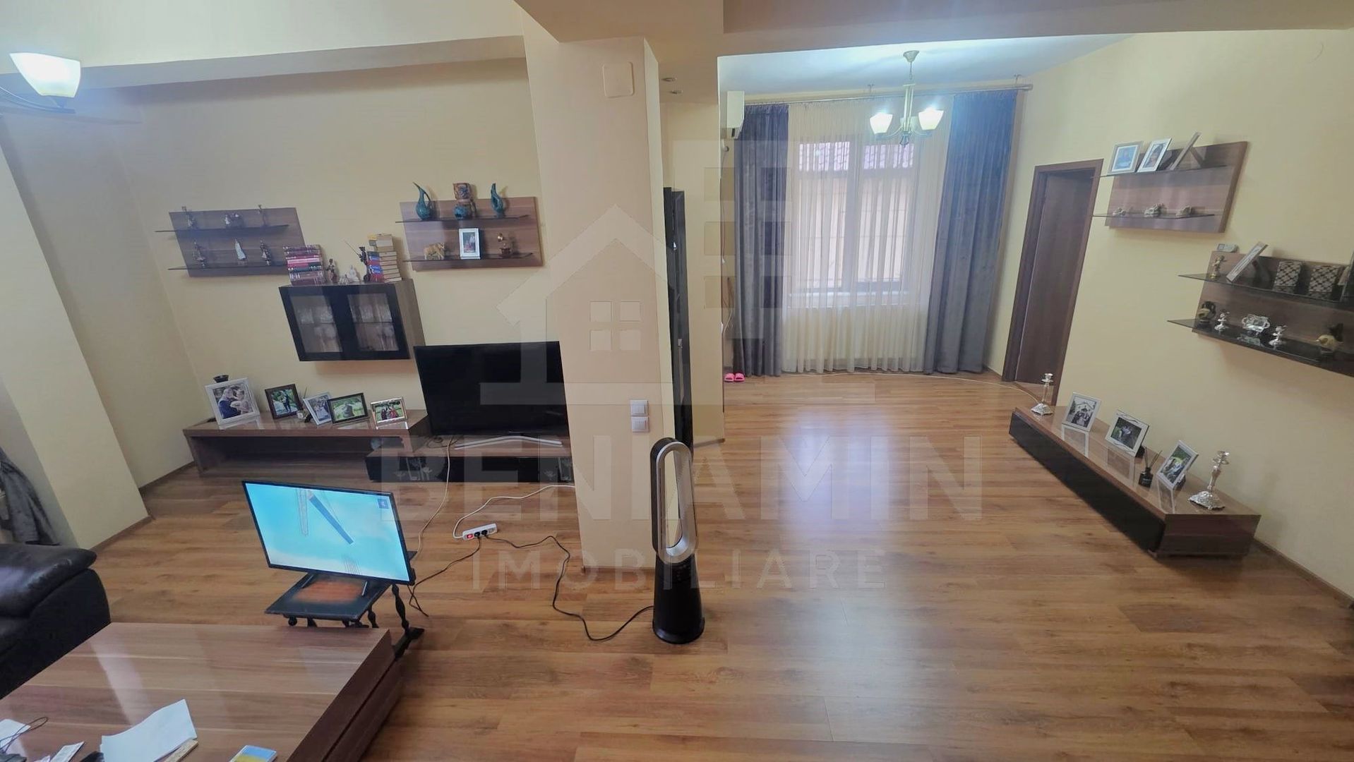 Vila in George Enescu langa Scoala 12 -450mp teren -utilitati