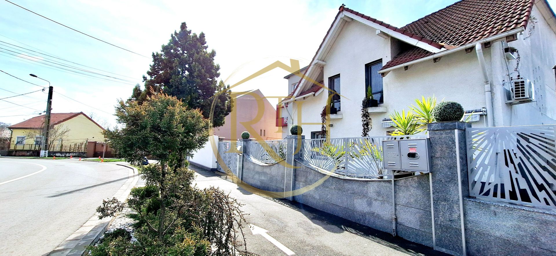 Oferim spre vanzare, proprietate deosebita, 7 camere, zona Modern 0% Comision