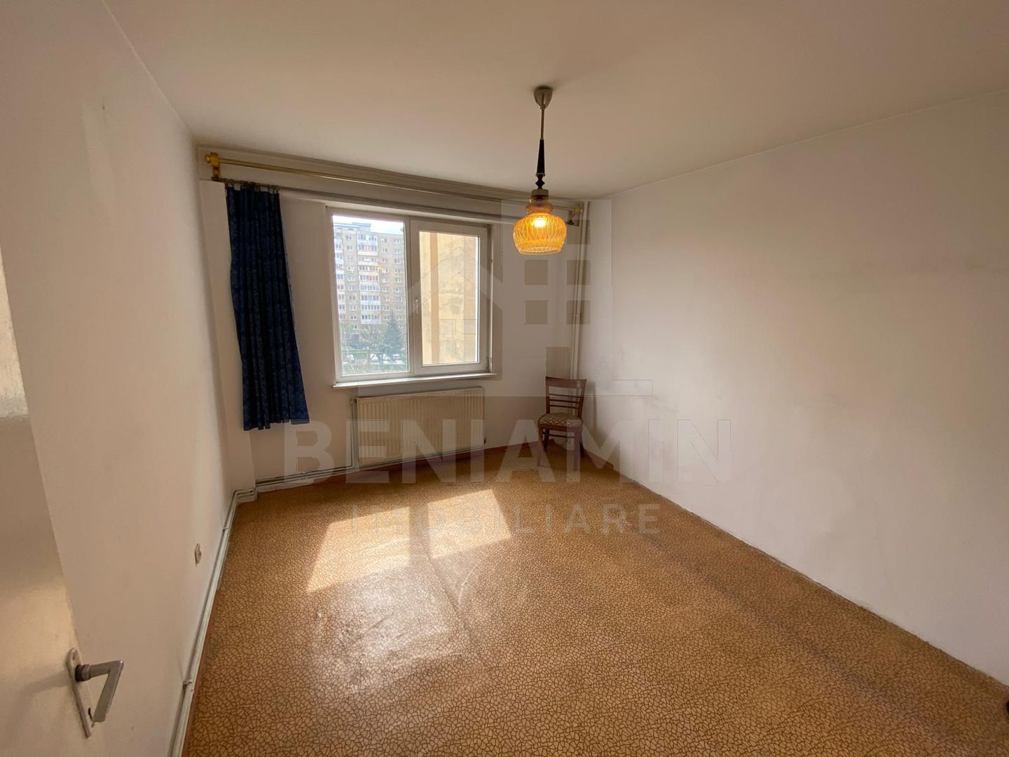 Apartament 3 camere spațios, luminos, centrala, Grivitei