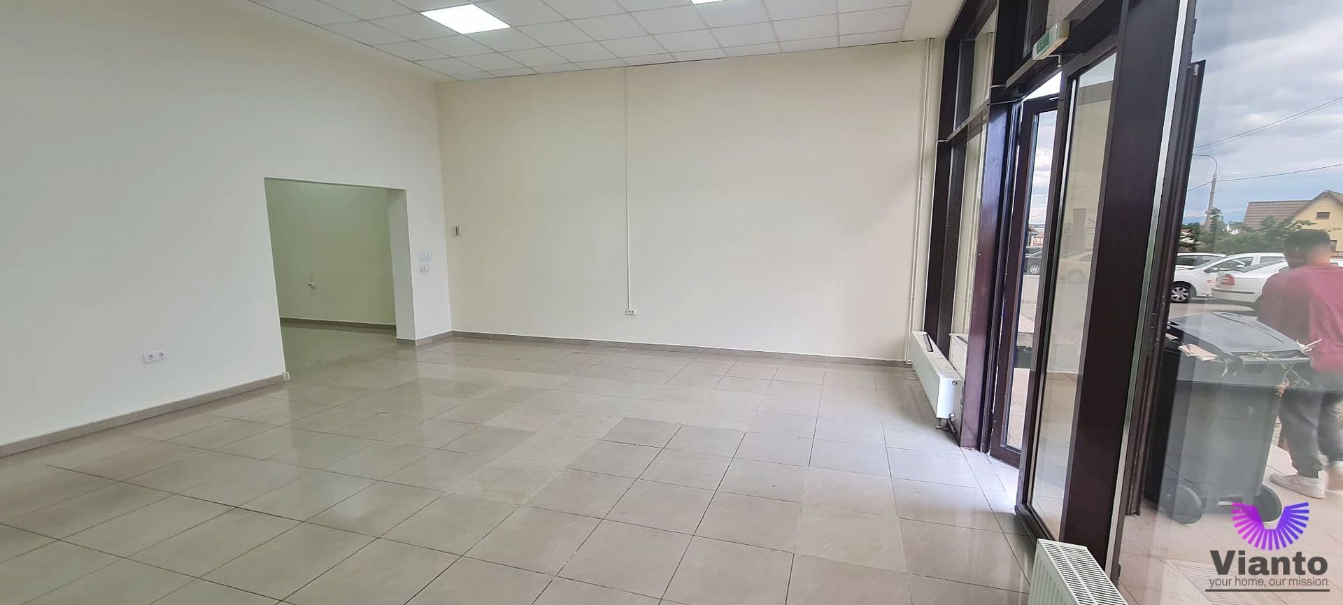 Spatiu comercial parter 2 camere 130 mpu | Neppendorf Turnisor