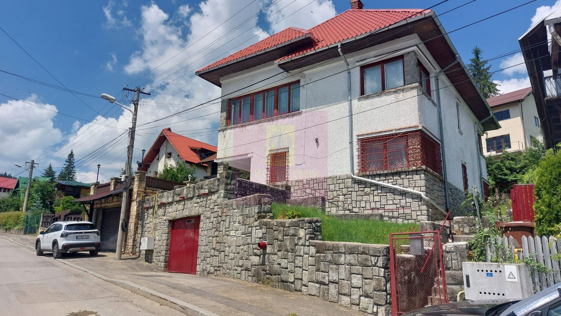Vila cu 8 camere de vanzare in Busteni