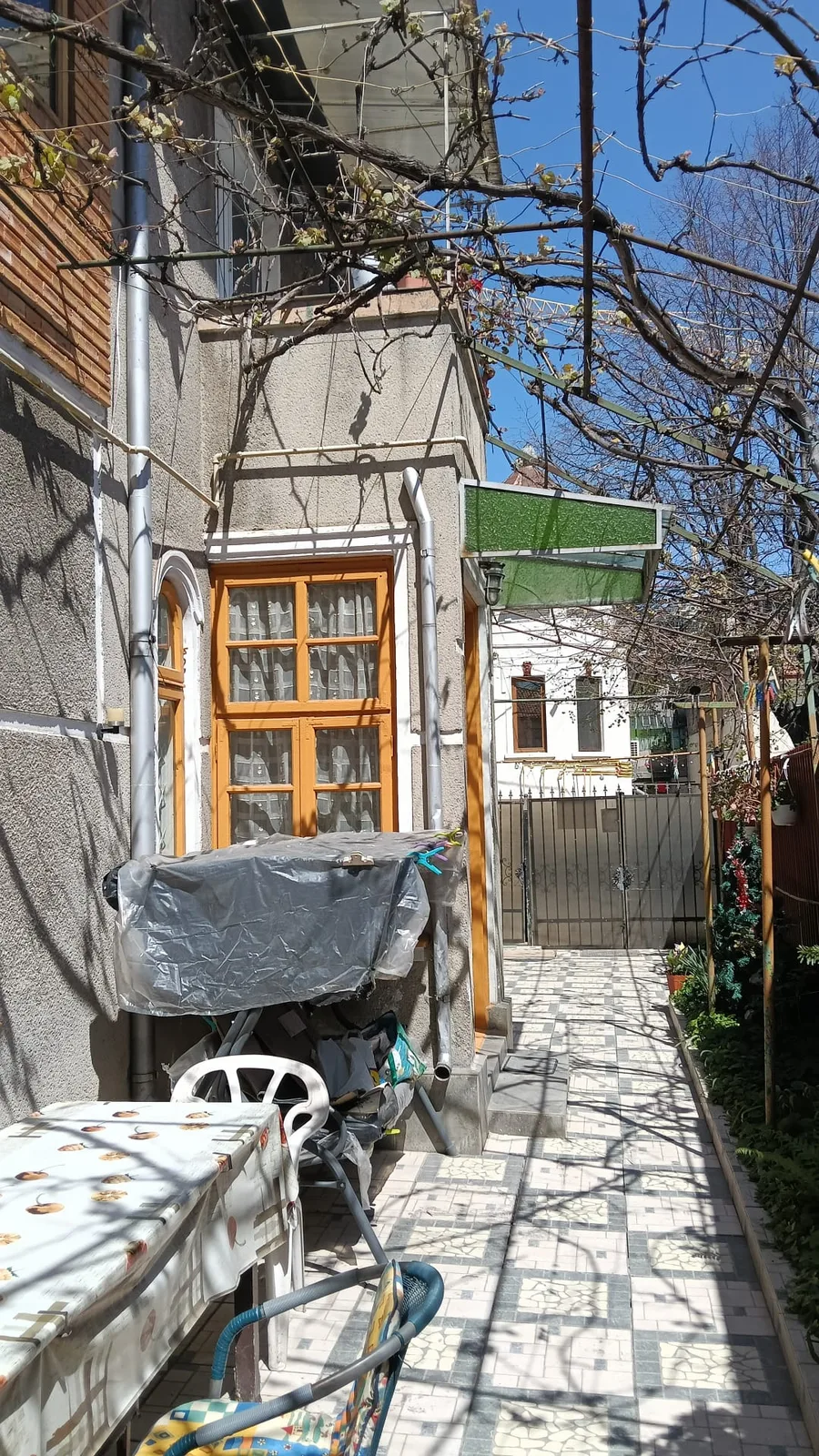 Casa 6 camere zona CAPITOL-CENTRAL  ( cod 12 )