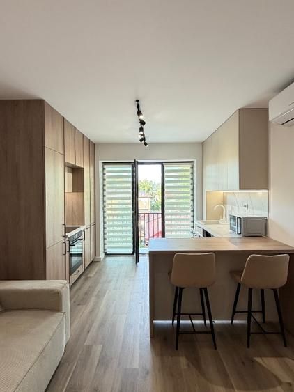 De inchiriat apartament 2 camere nou, central, Universitate, 600 Euro