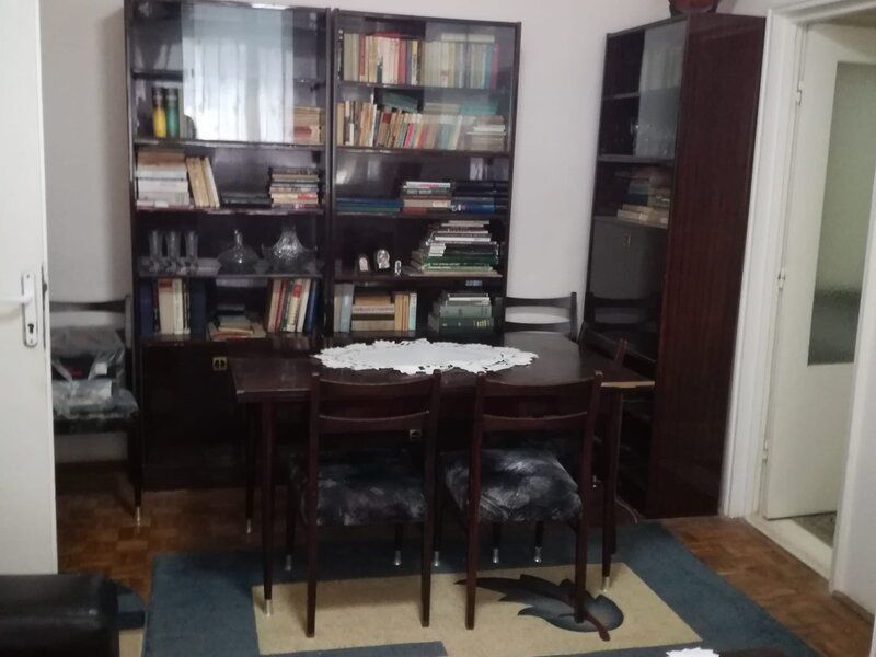 De vanzare apartament cu 2 camere semidecomandate, Mazepa 1, etaj 2, 65.000