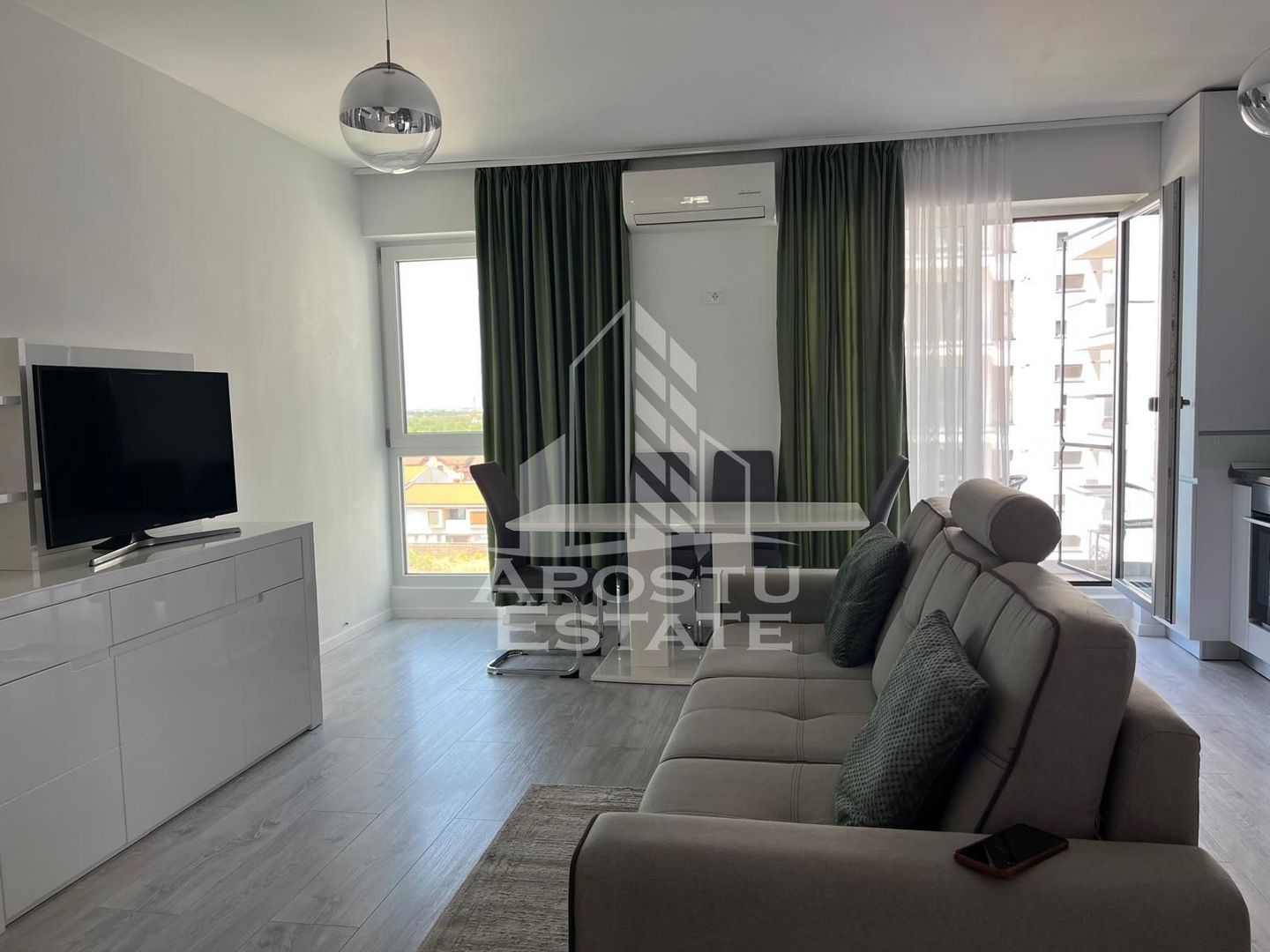 Apartament elegant cu 3 camere, terasa si balcon, Torontal - Timisoara