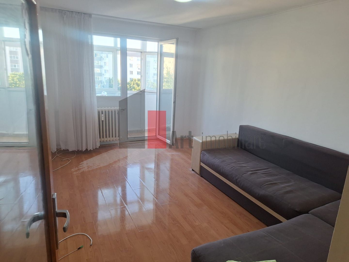 Vânzare apartament decomandat 2 camere - Metrou Lujerului