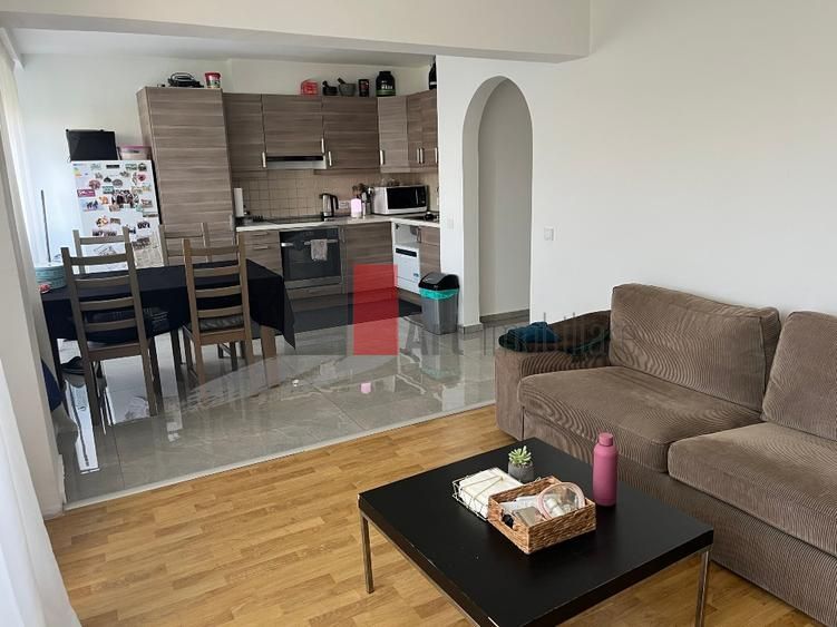 Apartament deosebit cu 3 camere – Bulevardul Unirii (Zona Fântâni)