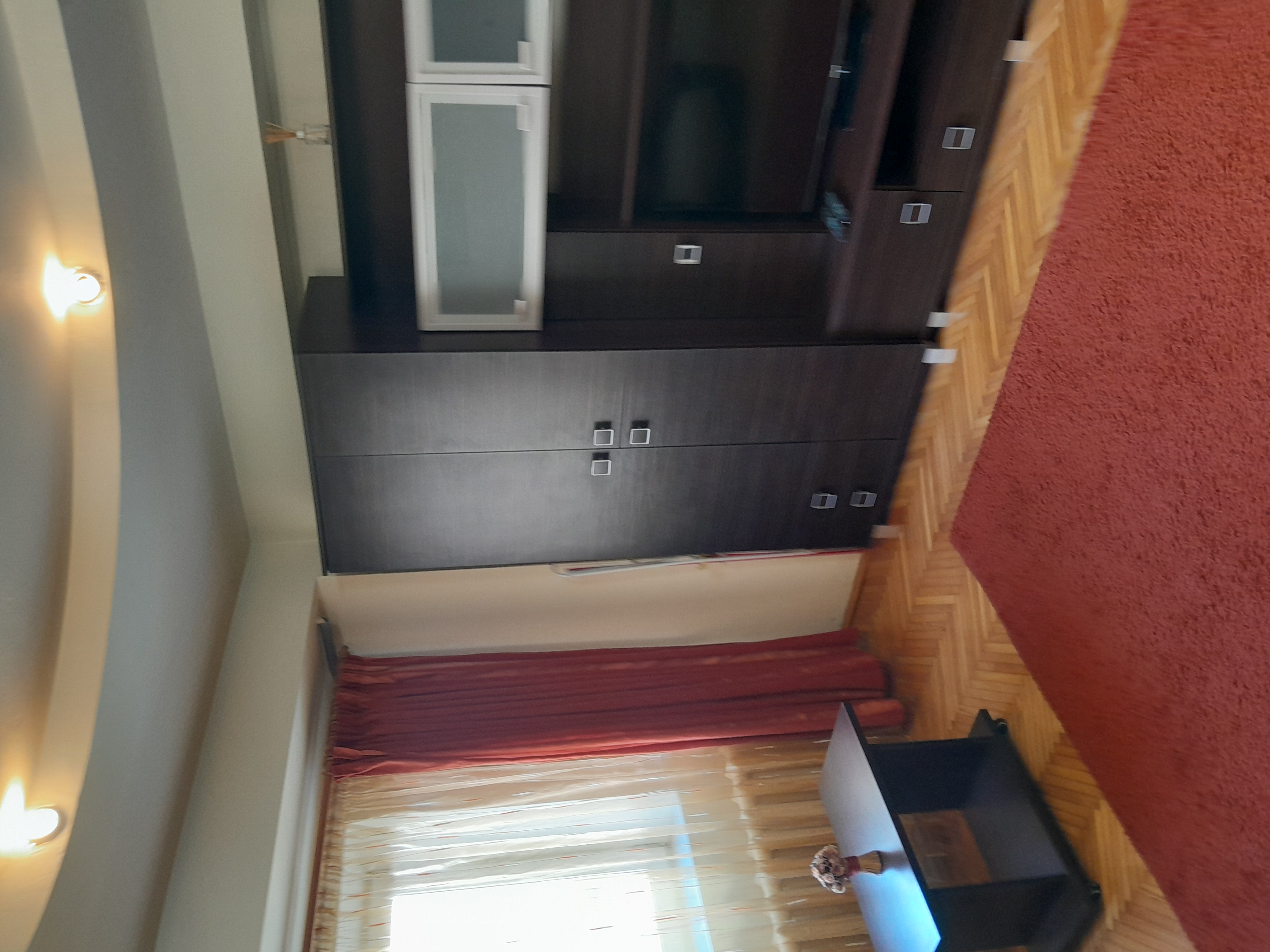 PF, vând apartament cu o camera