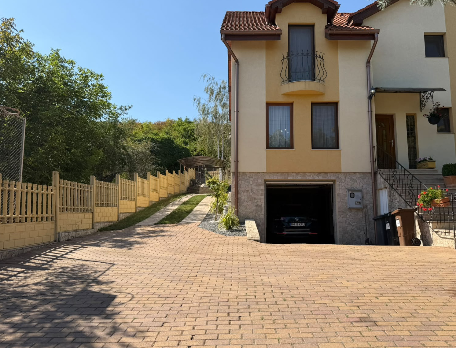 Casa 165mp utili si anexa locuibila, Zona Dealuri, Oradea