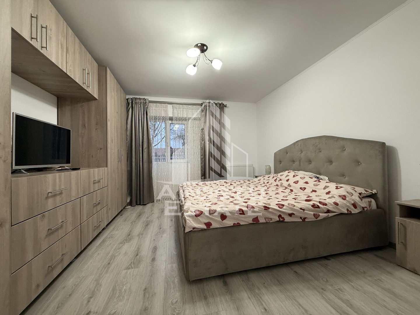 Apartament 2 camere, parcare, renovat, zona Iosefin Timisoara