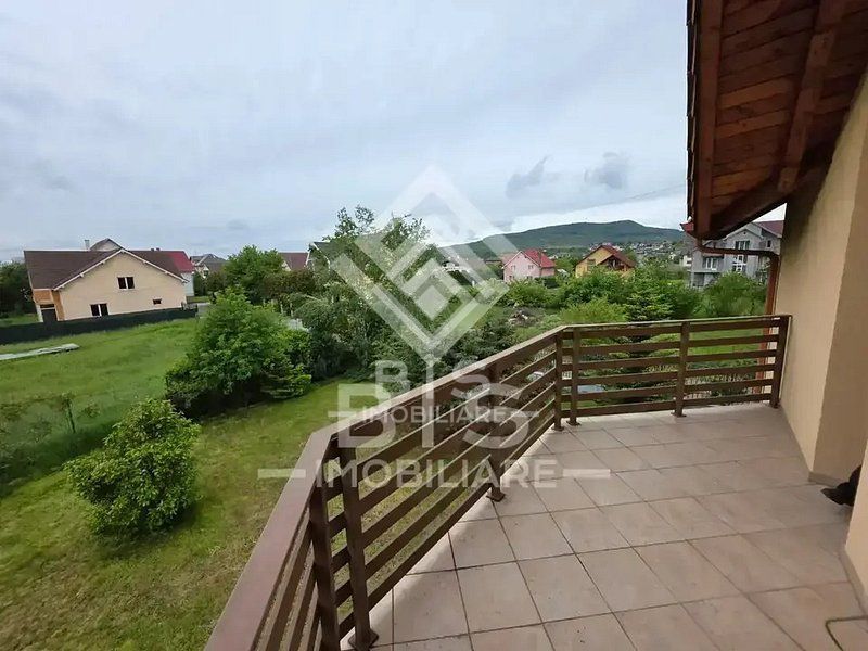 Vilă cu grădină 1200 mp, Unirea - Alegerea Perfectă pentru Famili