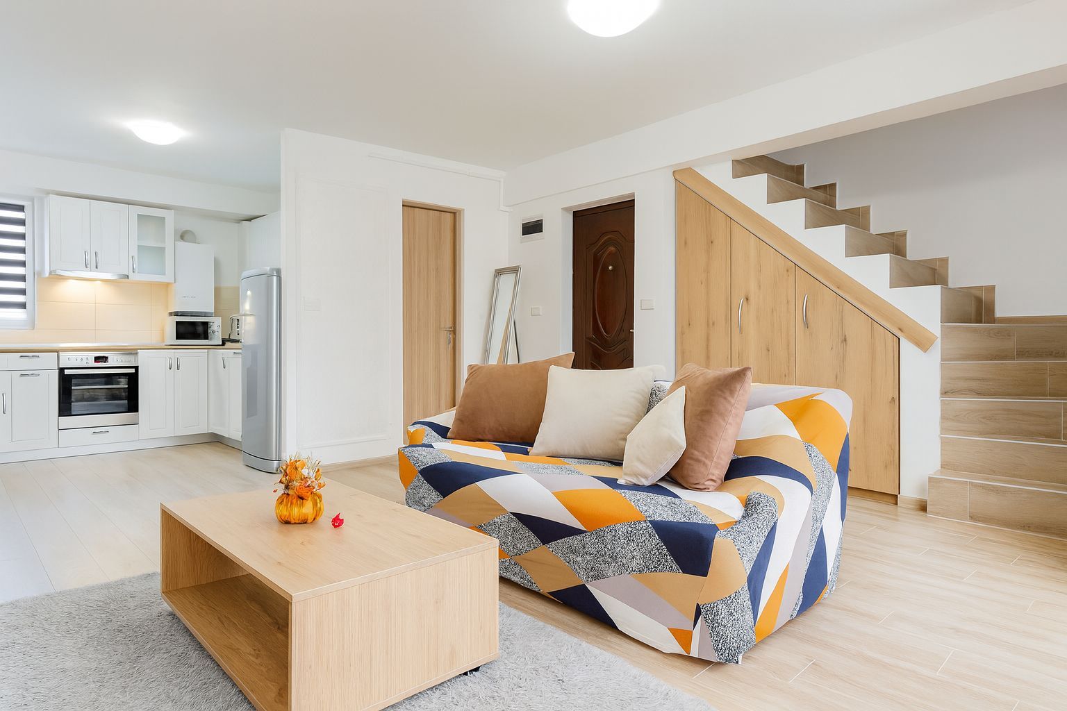 Apartament pe 2 Niveluri la Vila | Zona sub-Arini - Calea Poplacii